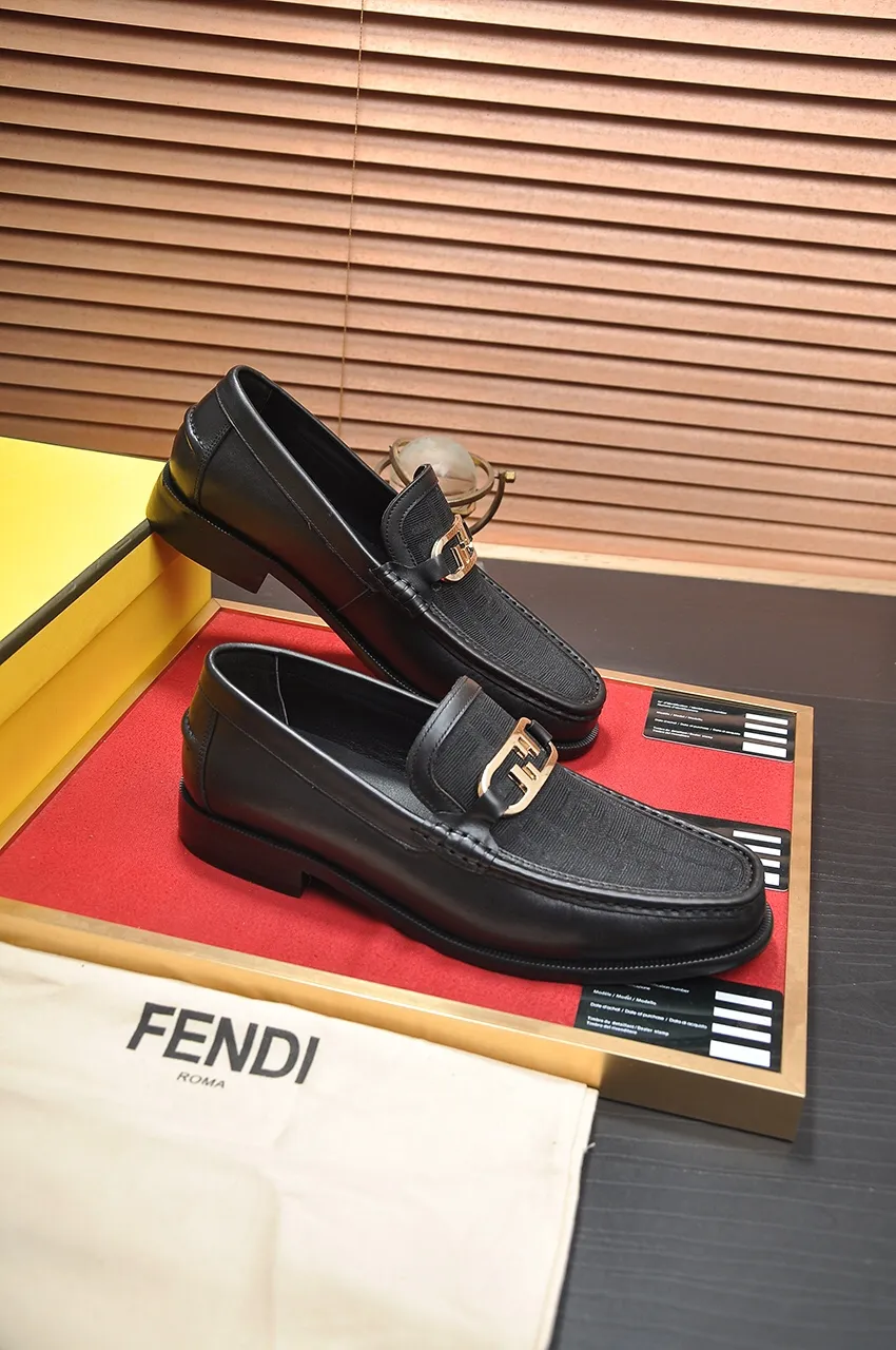 Men's shoes💰560💶[FENDI] The latest high-end men's shoes in Hong Kong! Original quality. The upper is made of imported cowhide material and cowhide lining! Super comfortable on the foot, original wear-resistant outsole, luxurious, fashionable, casual and versatile! Size: 38-45 (45 customized)